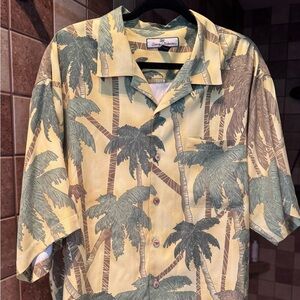 XL Tommy Bahama Silk Yellow and Green Palm Shirt, Hawaii, Cruise, Casual, Party